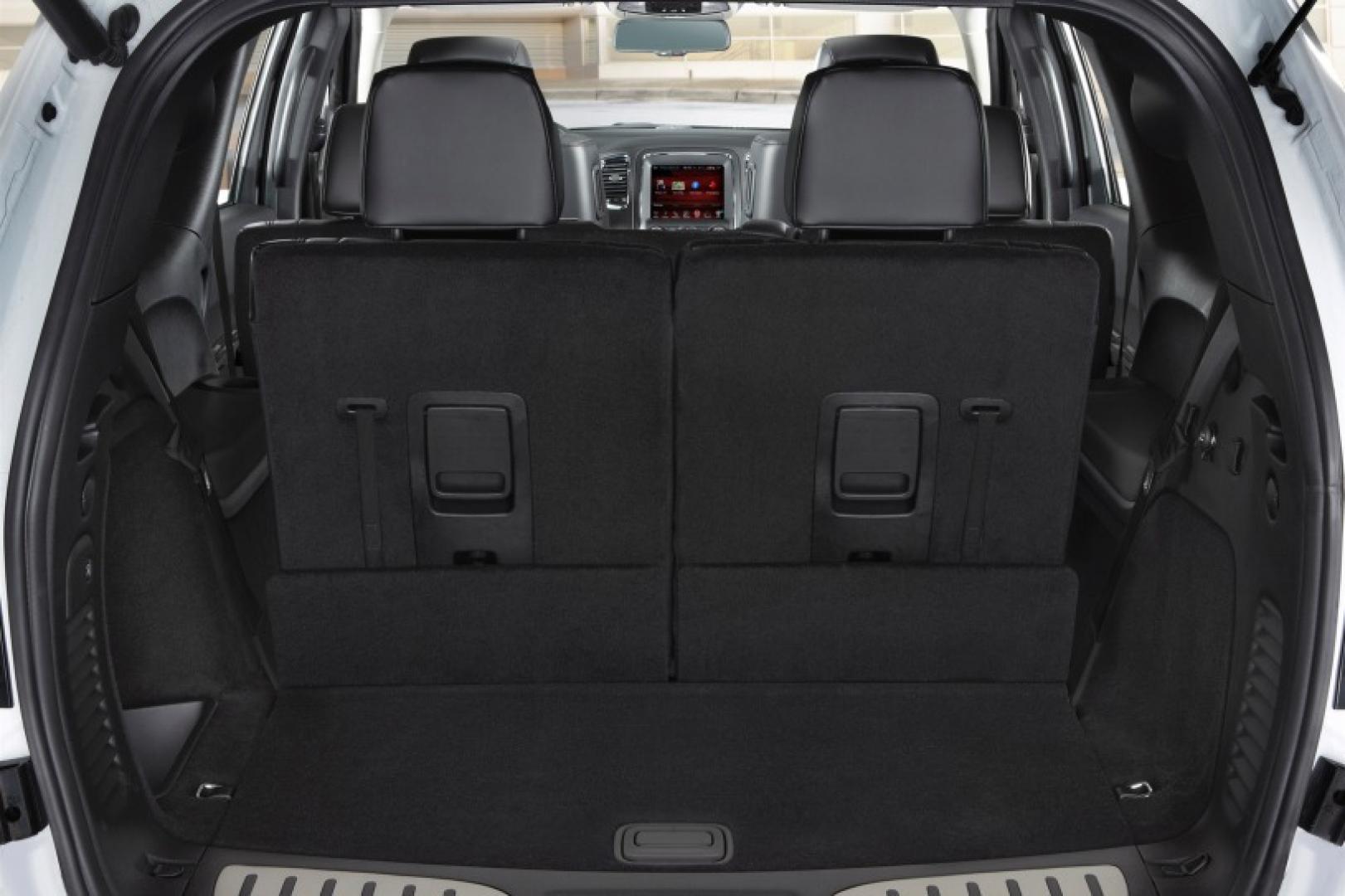 2014 Burgundy /Tan Dodge Durango Limited AWD (1C4RDJDGXEC) with an 3.6L V6 DOHC 24V engine, 8-Speed Automatic transmission, located at 3160 South Valley View Blvd, Las Vegas, NV, 89146, (888) 750-6845, 36.132458, -115.190247 - Thanks to its welcoming interior and excellent highway manners, the 2014 Dodge Durango is a great choice for a seven-passenger SUV. vehicle overview The 2014 Dodge Durango is one of our favorite options for a six- or seven-passenger SUV. The current generation not only has the roomy seating and - Photo#17